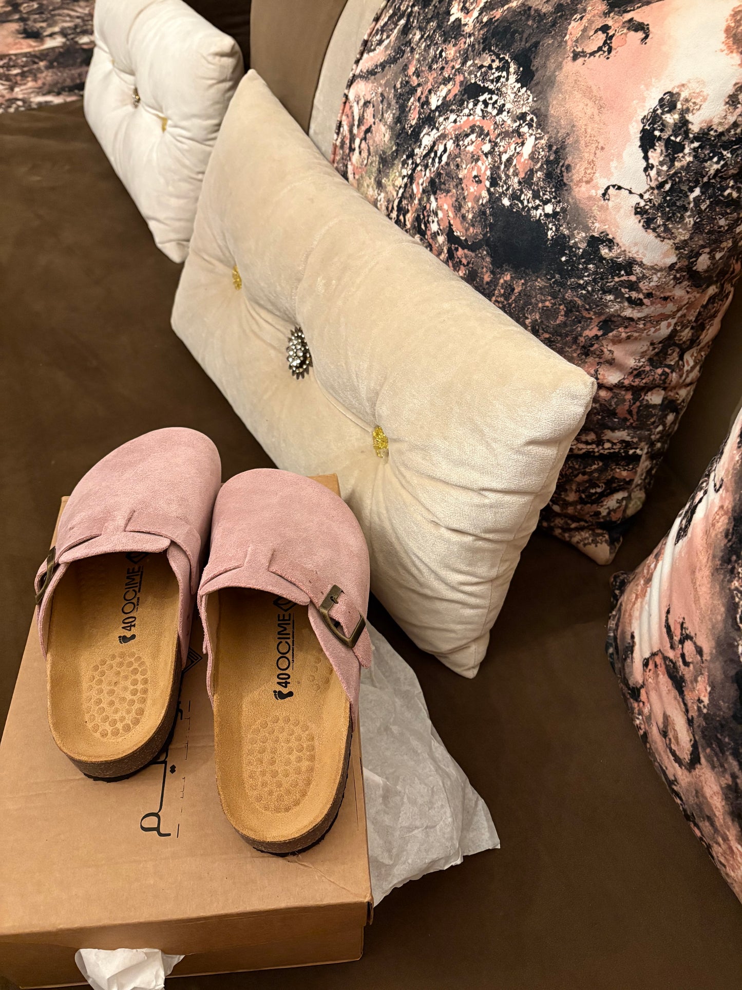 Sabot daim rose bébé