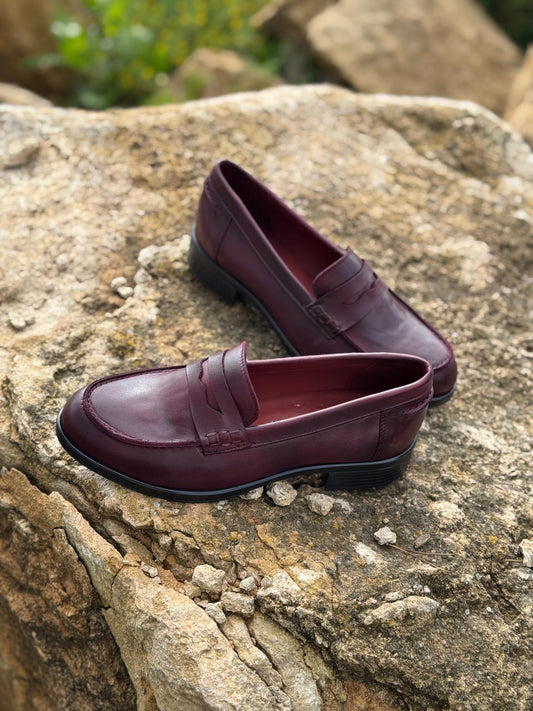 Mocassins en cuir pour femme - bordeaux