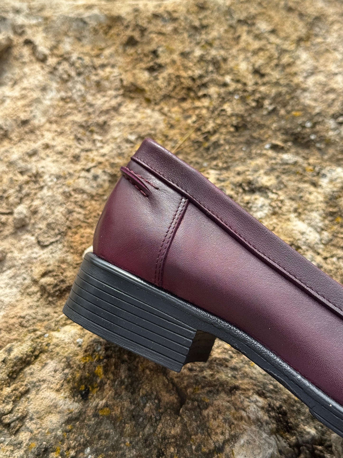 Mocassins en cuir pour femme - bordeaux