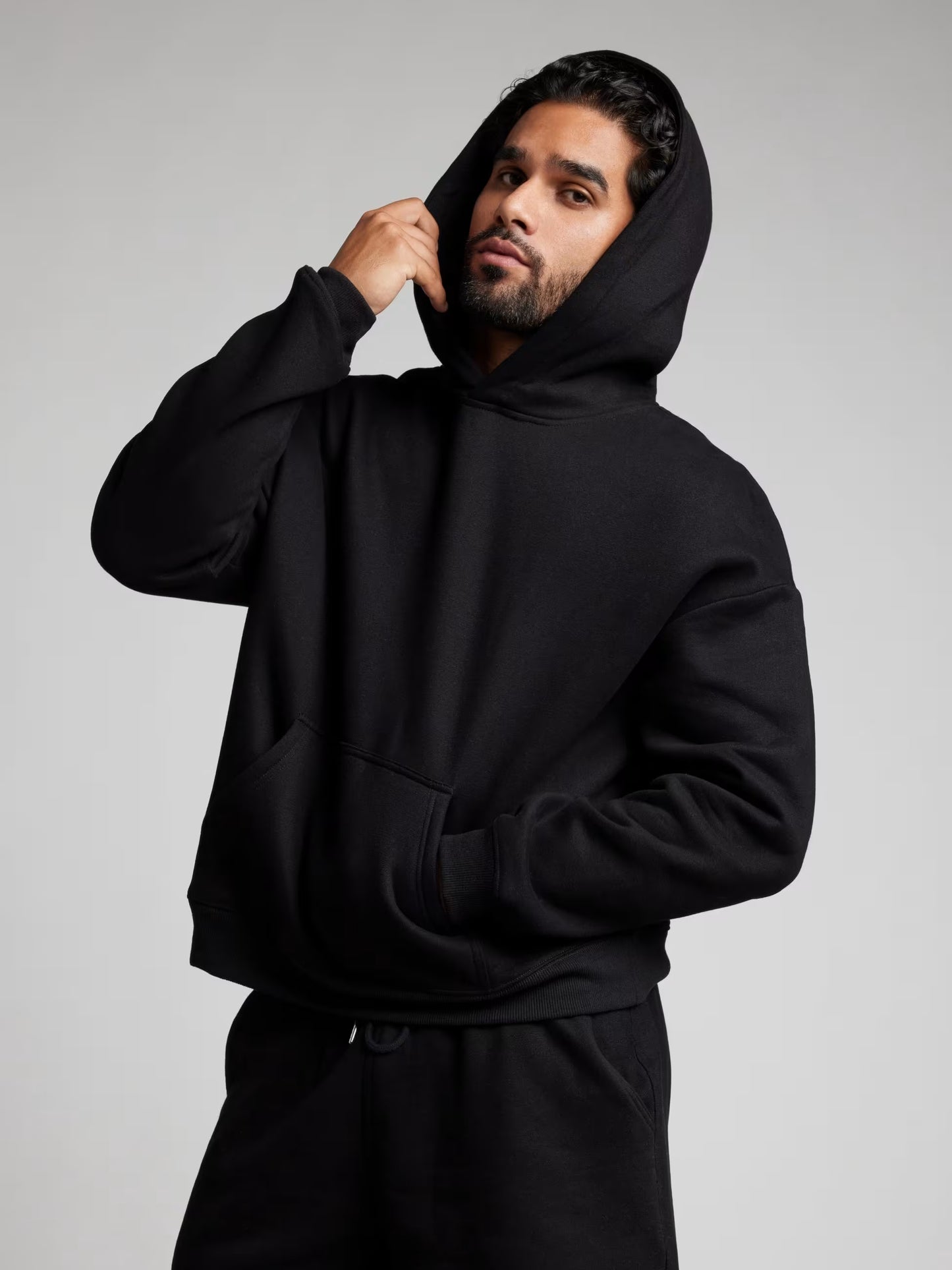 Capuche oversized black